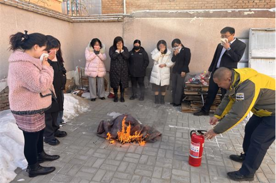 以 “演” 筑防，以 “练” 护航  ——人保财险内蒙古阿拉善盟分公司开展消防安全演练