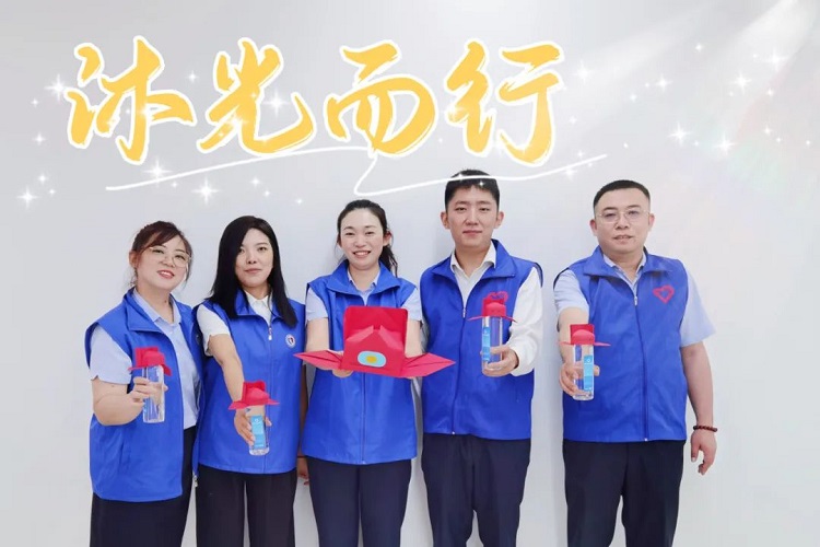 新华保险内蒙古分公司开展助力高考公益活动
