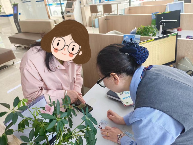 暖心理赔 新华保险乌兰察布中支为身故环卫工 家属支付10万元保险金