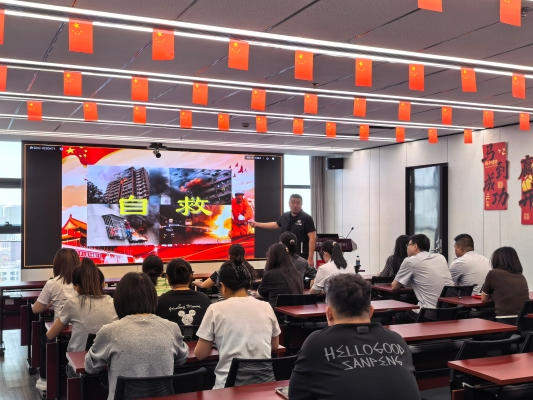 中国人寿财险呼和浩特中心支公司组织开展“人人知常识、识风险、会避险”主题消防安全培训